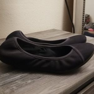 E360 easyspirit flats